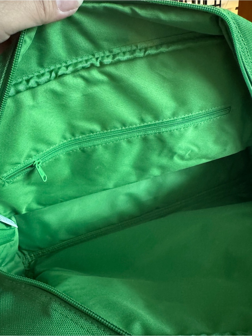 Vintage/Y2K Puma Green and White Travel Duffel Bag - Picture 5 of 6